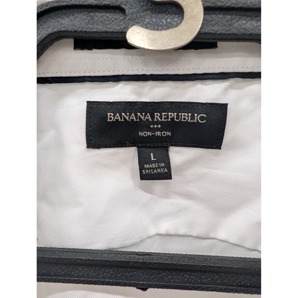 Banana Republic Men's White Untucked Fit Non-Iron Textured Cotton Shirt- L - Picture 5 of 7